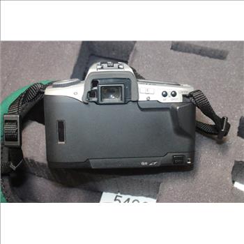 Minolta Maxxum 5  Digital Camera