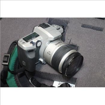 Minolta Maxxum 5  Digital Camera