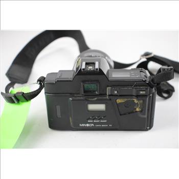 Minolta Maxxum 5000 AF 35mm SLR Camera