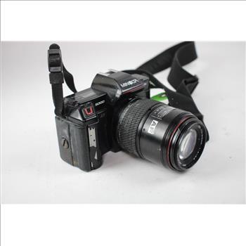 Minolta Maxxum 5000 AF 35mm SLR Camera