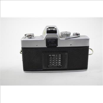 Minotta SRT201 35mm SLR Camera