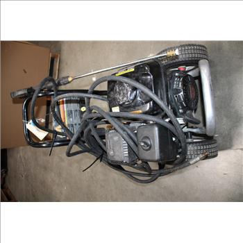 MI-T- M 3200 PSI Pressure Washer