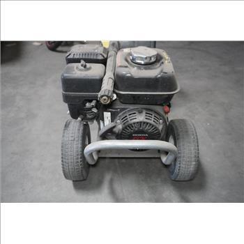 M-iT-M Gas Powered Pressure Washer