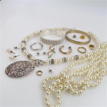 Mixed Jewelry, 15 Pieces