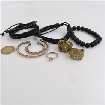 Mixed Jewelry And Foreign Currency, 6+ Pieces