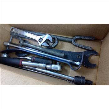 Mixed Tool Lot - Torque Wrench, Pry Bar, Adjustable Wrench, And More Tools