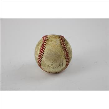 Mlb Baseball Cards And Baseball, 8 Pieces