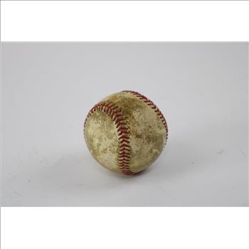 Mlb Baseball Cards And Baseball, 8 Pieces