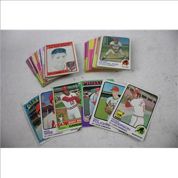 MLB Trading Card Lot, 100+ Pieces