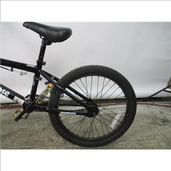 MONGOOSE BMX BIKE