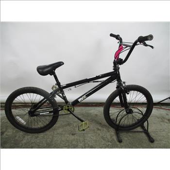 MONGOOSE BMX BIKE