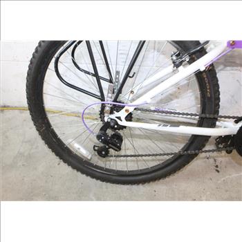 Mongoose Ledge 2.1 Mountain Bike