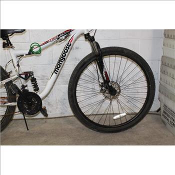 Mongoose Ledge 3.5 Mountain Bike