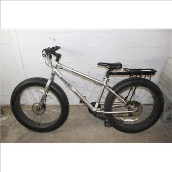 Mongoose Malus Mountain Bike