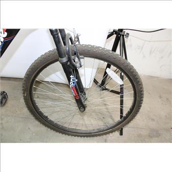 Mongoose Standoff Full Suspension Mountain Bike