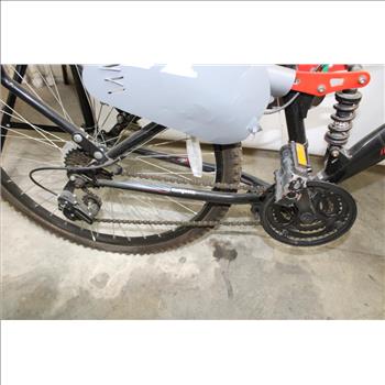 Mongoose Standoff Full Suspension Mountain Bike