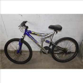 Mongoose XR 200 Mountain Bike