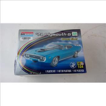 Monogram '71 Plymouth GTX Model Car