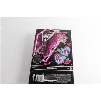 Monster High Skullette Ghoul To Bat Draculaura Doll