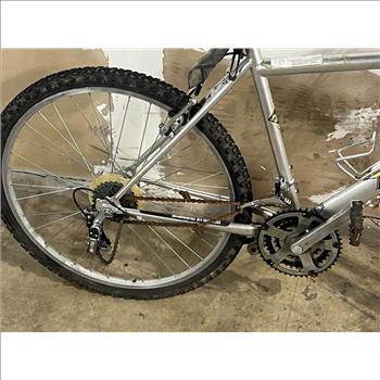 Motiv Mountain Bike