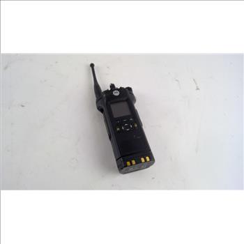 Motorola APX 6000 Walkie Talkie