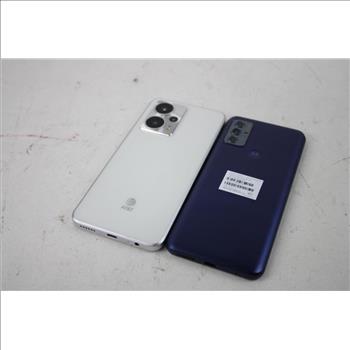 Motorola &  At&t Cell Phone Lot, 2 Pieces, Sold For Parts