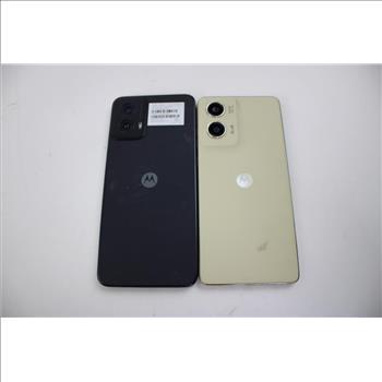 Motorola Cell Phone Lot, 2 Pieces, Sold For Parts