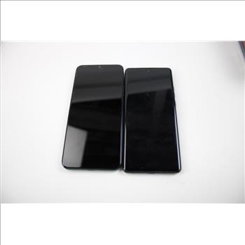 Motorola Cell Phone Lot, 2 Pieces, Sold For Parts