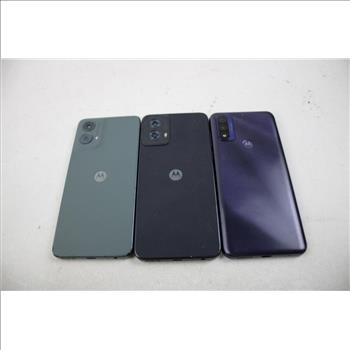 Motorola Cell Phone Lot, 3 Pieces, Sold For Parts