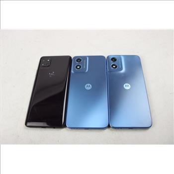 Motorola Cell Phone Lot, 3 Pieces, Sold For Parts