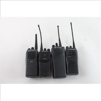 Motorola Handheld Radios, 4 Pieces
