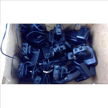 Motorola Handheld Radios, 9 Pieces