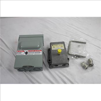 Motorola LPU End Kits, PTP250 Power Supply, And More, 8 Pieces