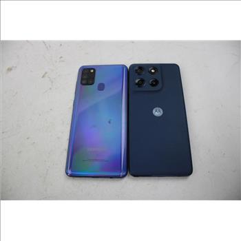 Motorola, Samsung Cell Phone Lot, 2 Pieces, Sold For Parts