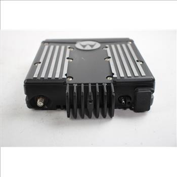 Motorola XTL 2500 Mobile Radio