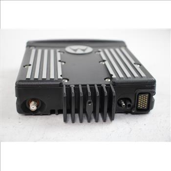 Motorola XTL 2500 Mobile Radio