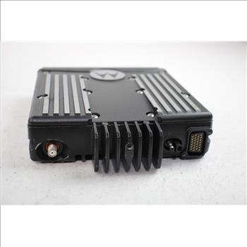 Motorola XTL 2500 Mobile Radio