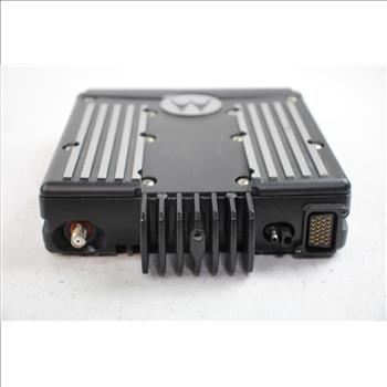 Motorola XTL 2500 Mobile Radio