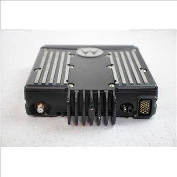 Motorola XTL 2500 Mobile Radio