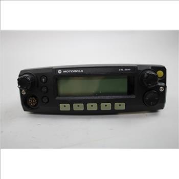 Motorola XTL2500 Car Stereo With Head Unit