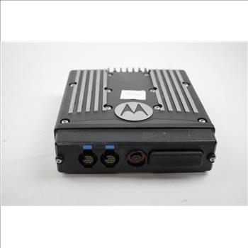 Motorola XTL2500 Car Stereo With Head Unit