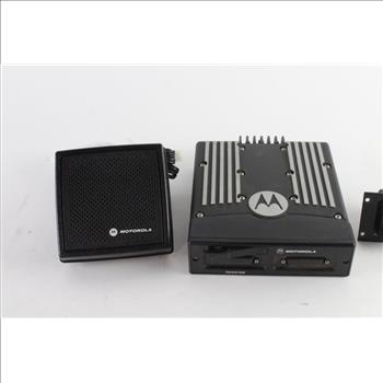 Motorola XTL5000 Mobile Radio