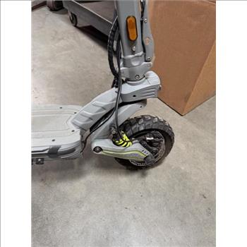 Mukuta 10 Plus E-Scooter