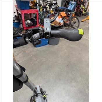 Mukuta 10 Plus E-Scooter