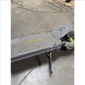 Mukuta 10 Plus E-Scooter