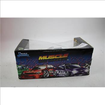 Muscle Machines 1:18 Scale Die Cast Muscle Tuner '04 35oz