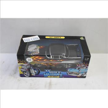 Muscle Machines '57 Chevy Collectible Toys