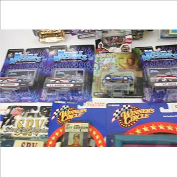 Muscle Machines And Toy Car Lot