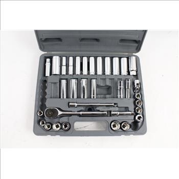 Napa Evercraft Ratchet And Socket Set