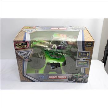 New Bright R/C Monster Jam Grave Digger R/C Toy